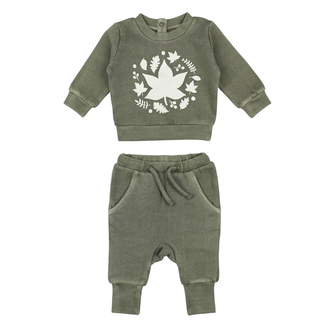 Organic Cozy Graphic Sweatshirt & Jogger Set in Hunter Leaves.