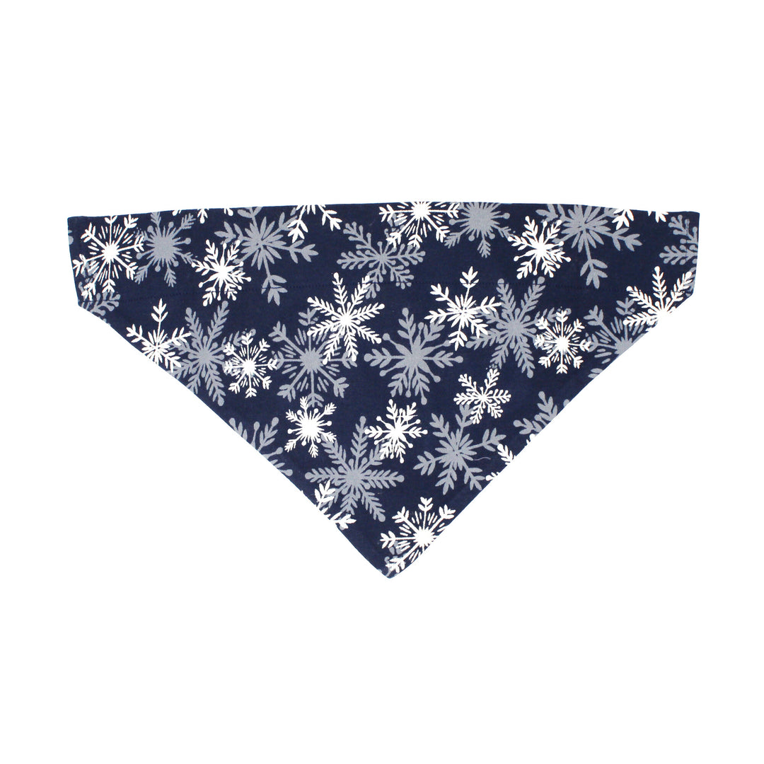 Organic Holiday Pet Bandana in Snowflakes.