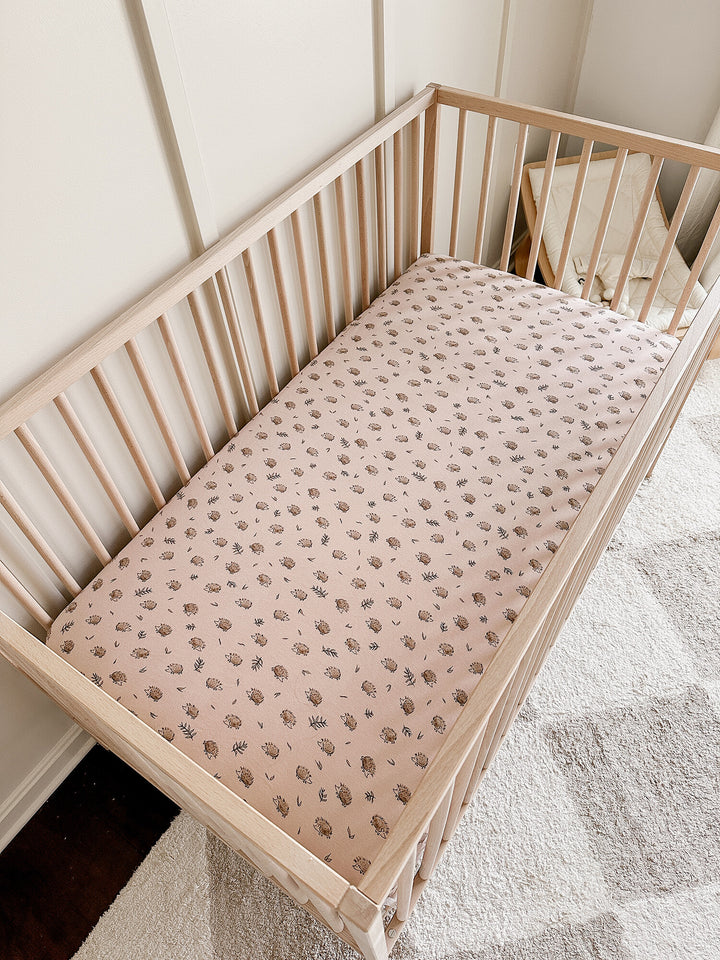 Organic Crib Sheet in Prickles