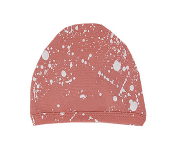 Organic Cute Cap in Coral Splatter, Lifestyle