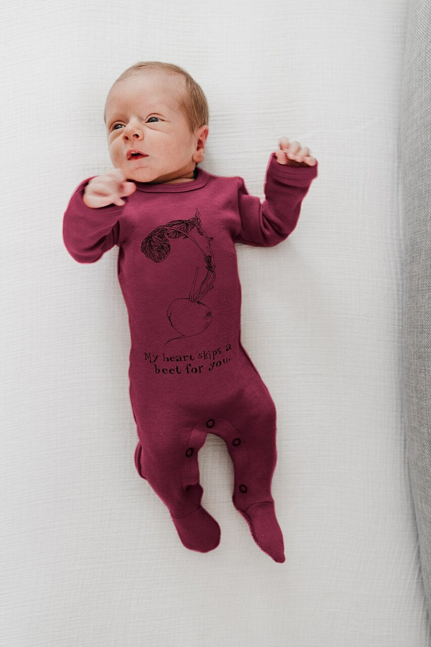 Organic Graphic Footie in Cranberry Beet, Lifestyle