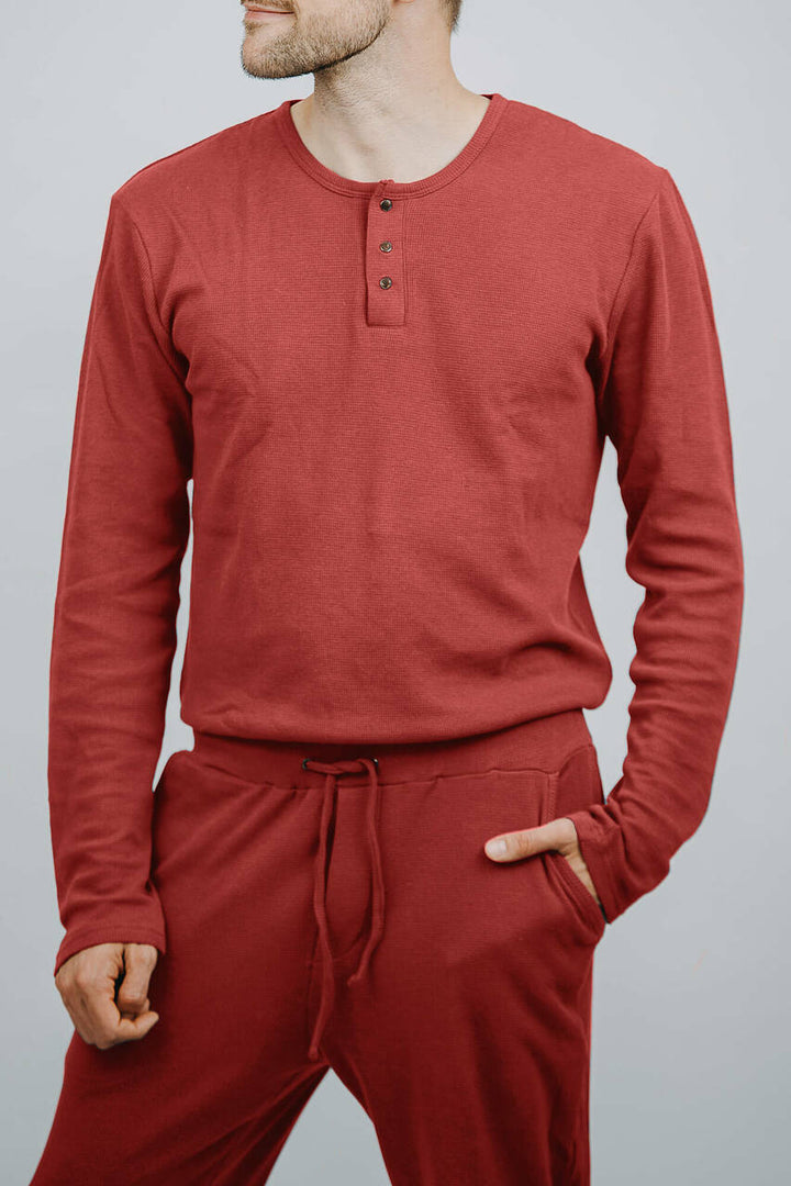 Men's Organic Thermal L-Sleeve Shirt in Brick