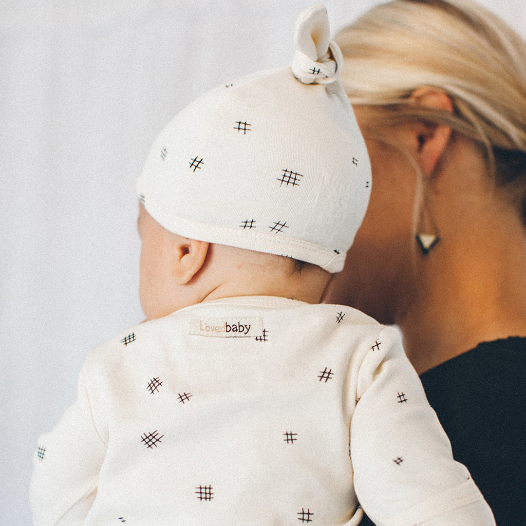 Organic Top-Knot Hat in Beige Hatch, Lifestyle