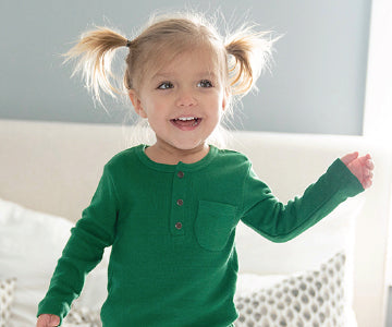 Organic Thermal Kids' L/Sleeve Shirt in Emerald, Lifestyle