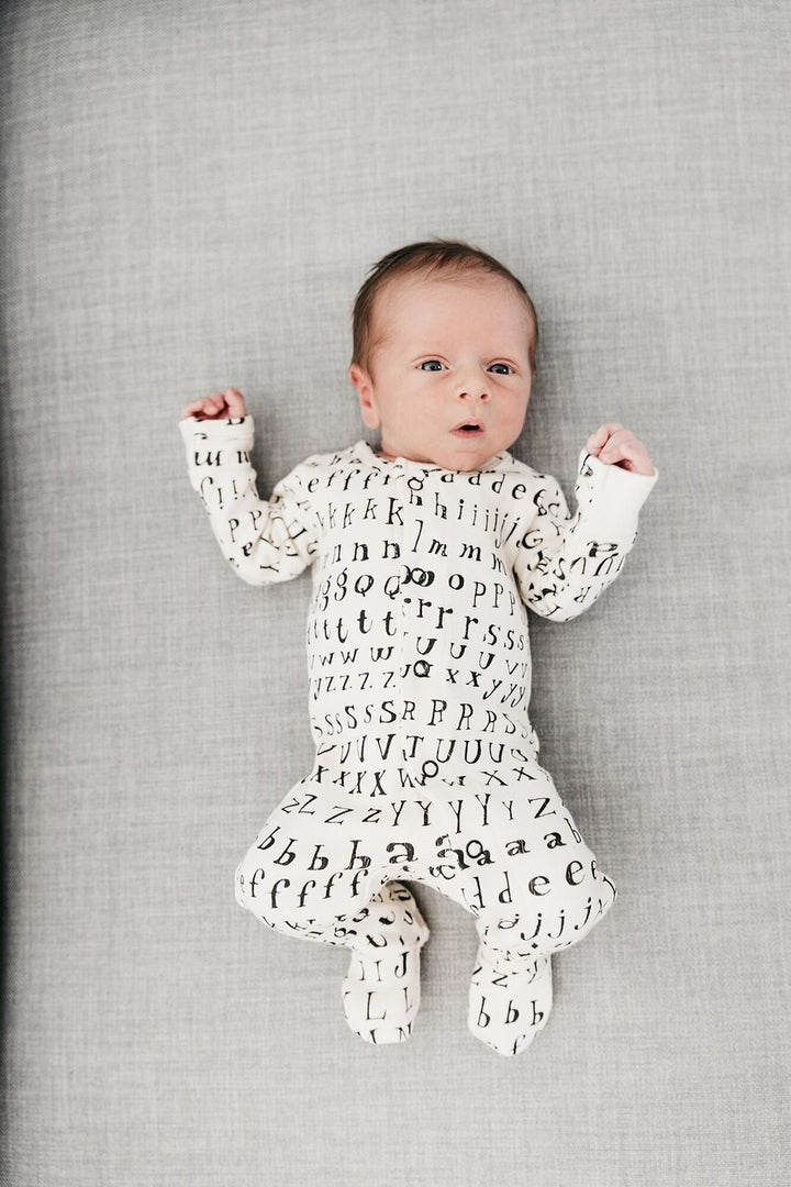 Organic Jumpsuit in Beige Letters, Lifestyle