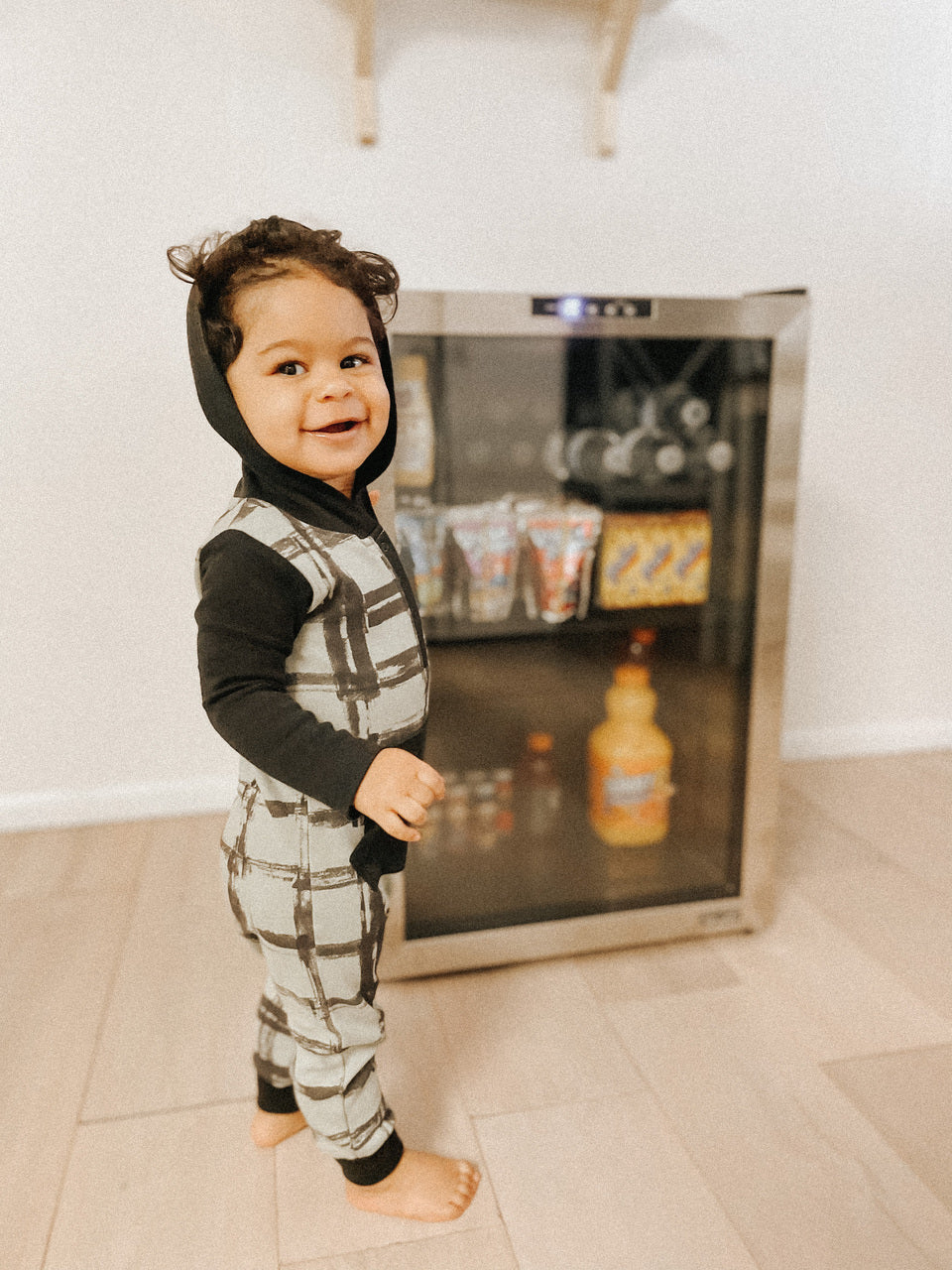 Organic Hooded Long-Sleeve Romper in Seafoam Plaid, Lifestyle
@baileetaylor